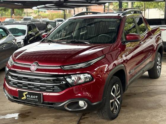 FIAT TORO 1.8 16V EVO FLEX FREEDOM OPEN EDITION PLUS AT6 FIAT TORO 1.8 16V EVO FLEX FREEDOM OPEN EDITION PLUS AT6